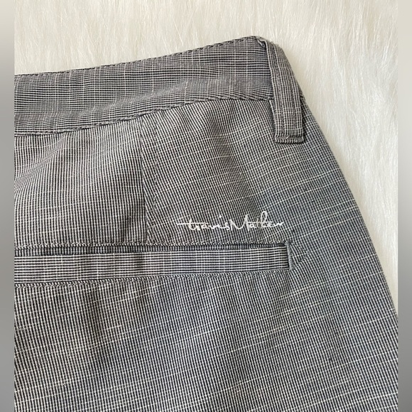 Travis Mathew Men's Gray Shorts 34 x 10 - Picture 6 of 11